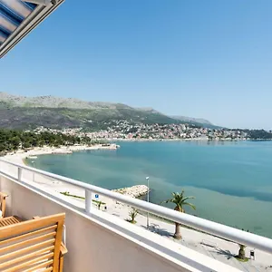 Sun & Sea Apartment Split