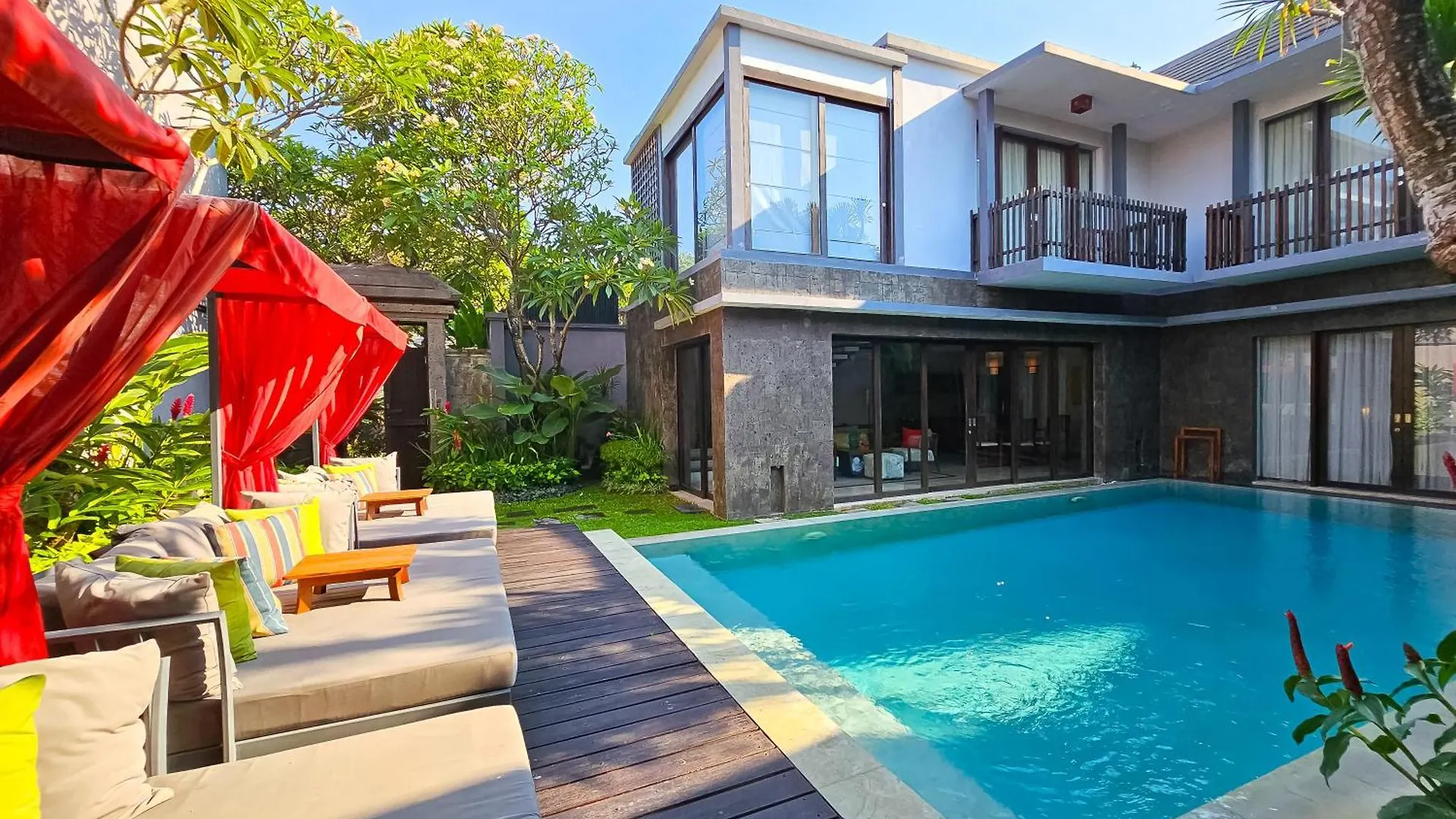Seminyak Icon - By Karaniya Experience - Chse Certified Villa Seminyak (Bali)