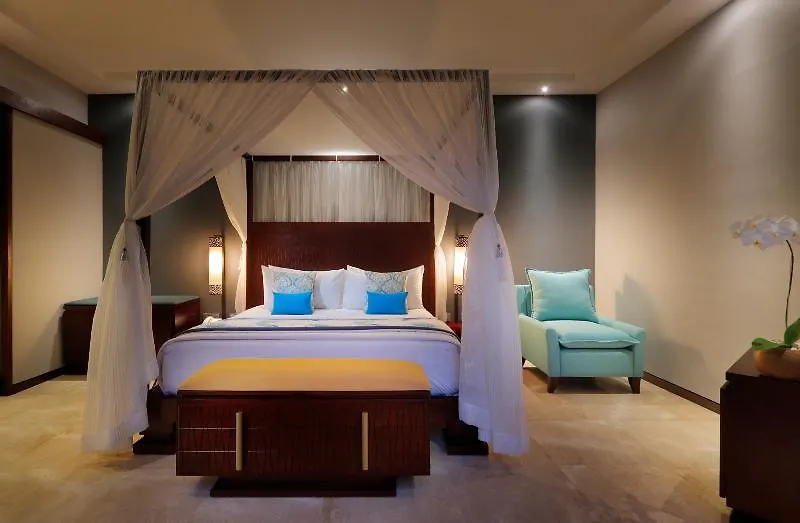 Seminyak Icon - By Karaniya Experience - Chse Certified Villa Indonesia